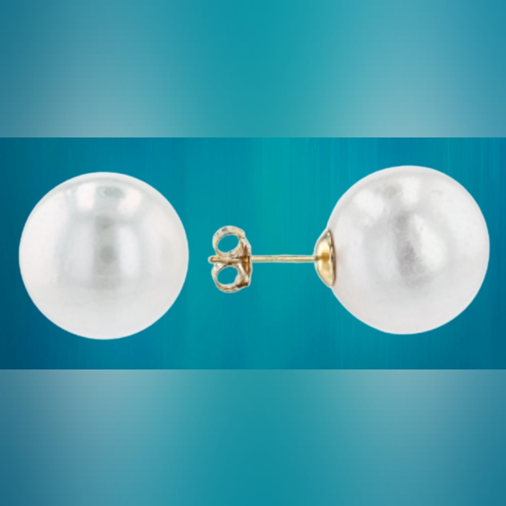 Genusis White Cultured Freshwater Pearl 14k Yellow Gold Stud Earrings